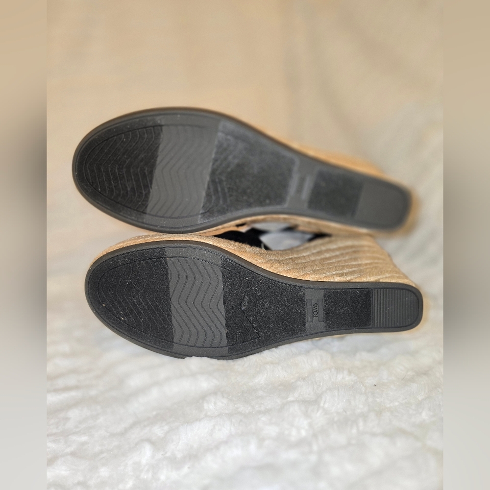 Toms Marisol Black Wedge Sandals - NEW IN BOX - Picture 8 of 8